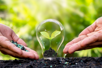 Márcio Velho da Silva destaca como a educação ambiental é essencial para promover uma gestão de resíduos mais consciente e responsável.