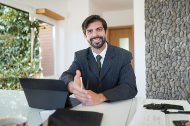 A escassez real e a narrativa de mercado avaliadas por Alex Nabuco dos Santos.