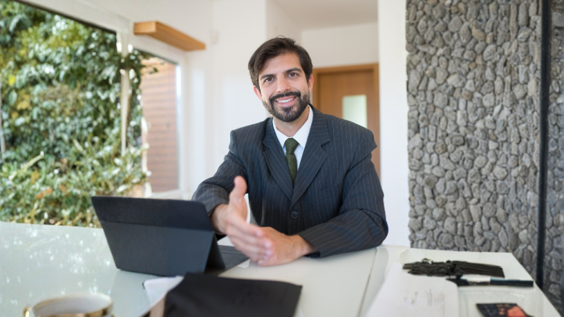 A escassez real e a narrativa de mercado avaliadas por Alex Nabuco dos Santos.